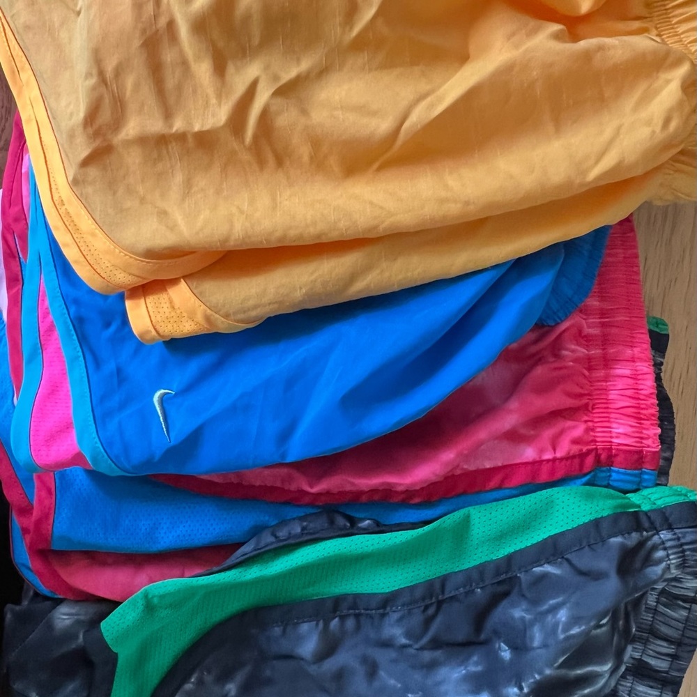 Nike woman’s Dri-fit shorts lot of 5